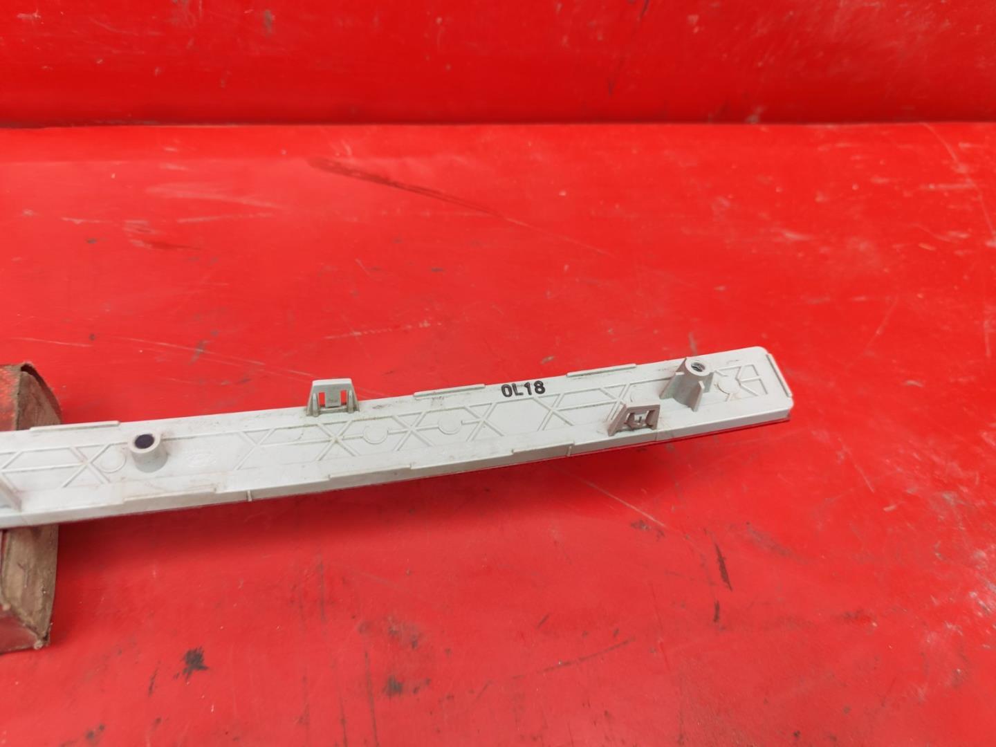 Отражатель в бампер