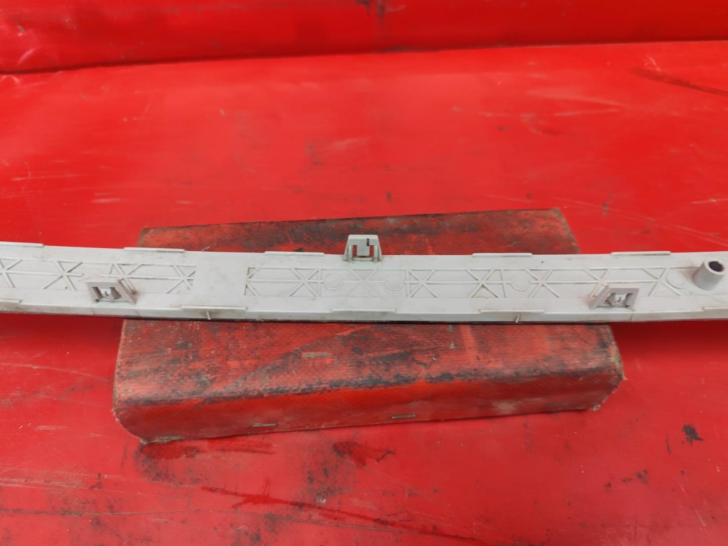 Отражатель в бампер