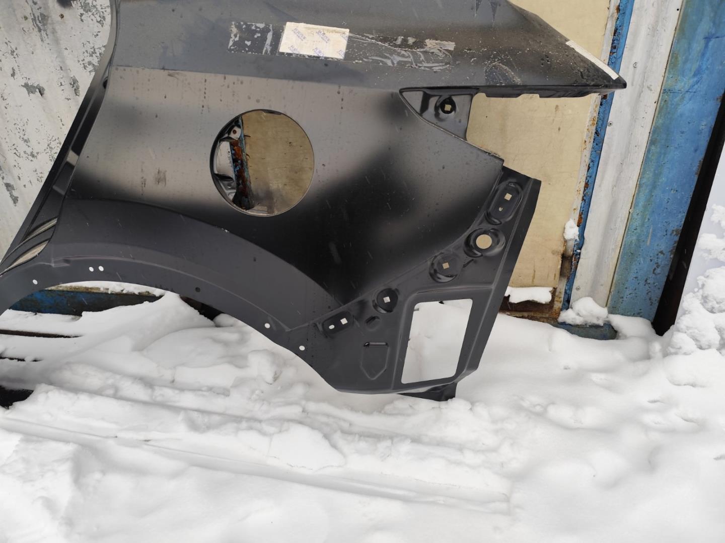 Кузовной элемент