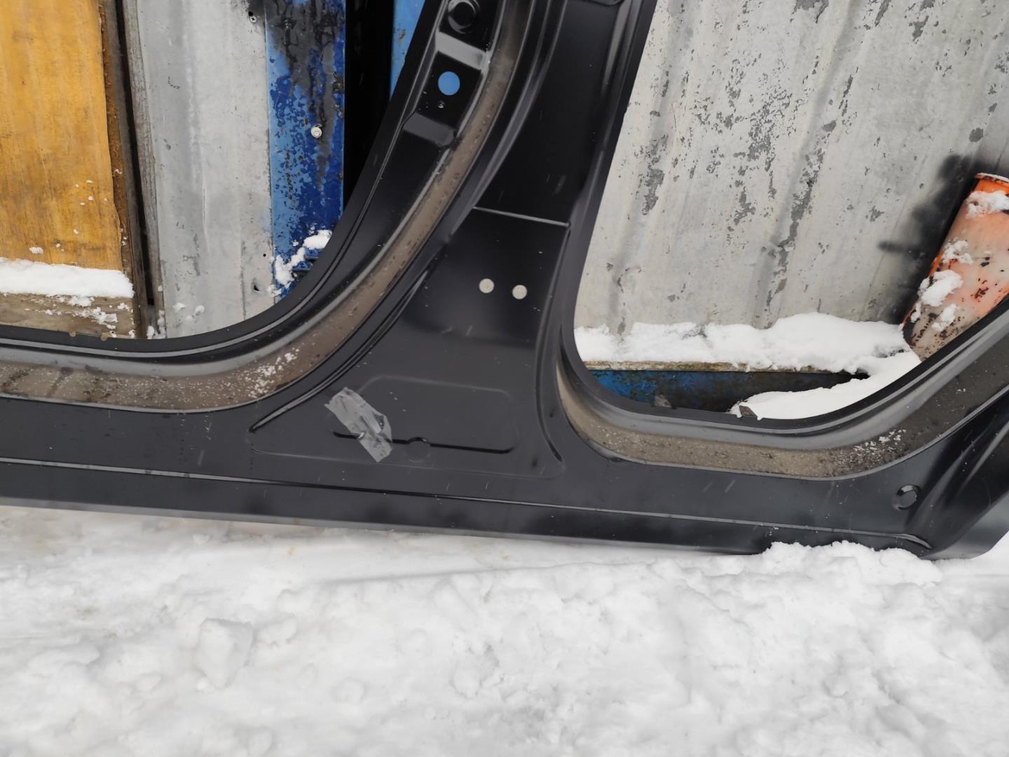 Кузовной элемент