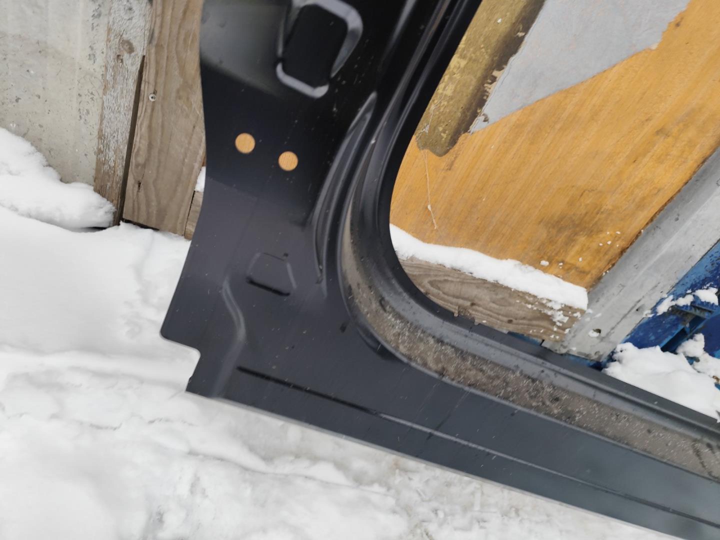 Кузовной элемент