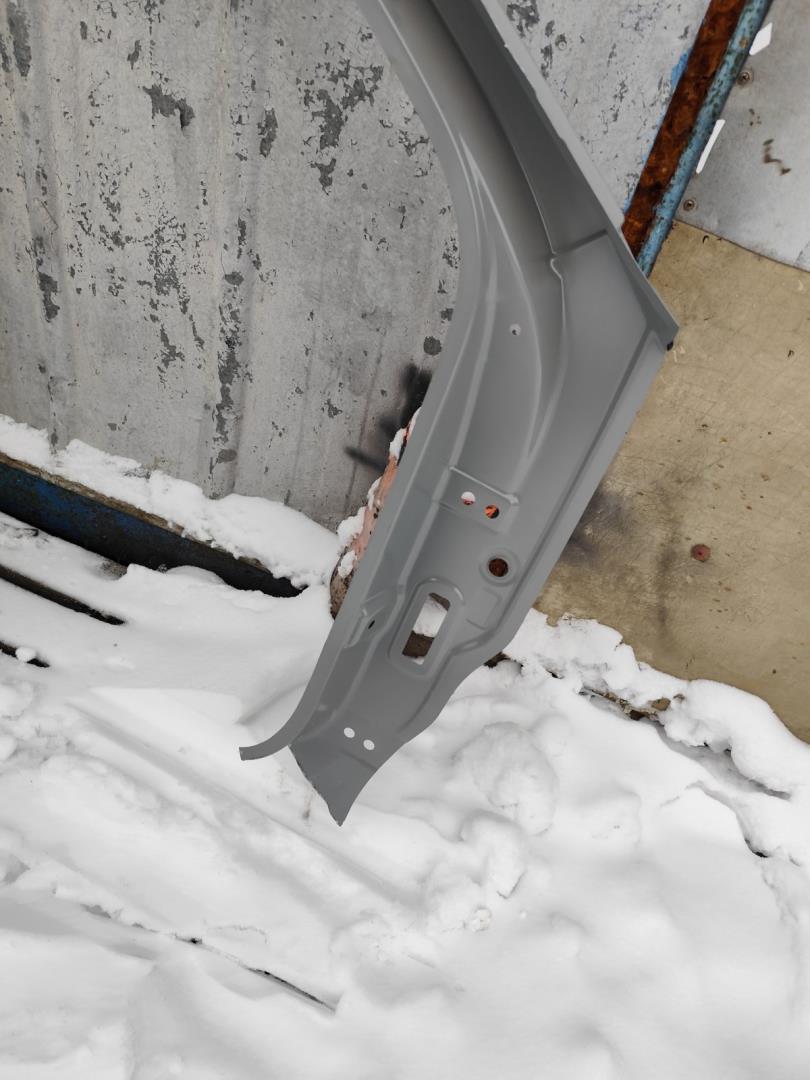 Кузовной элемент