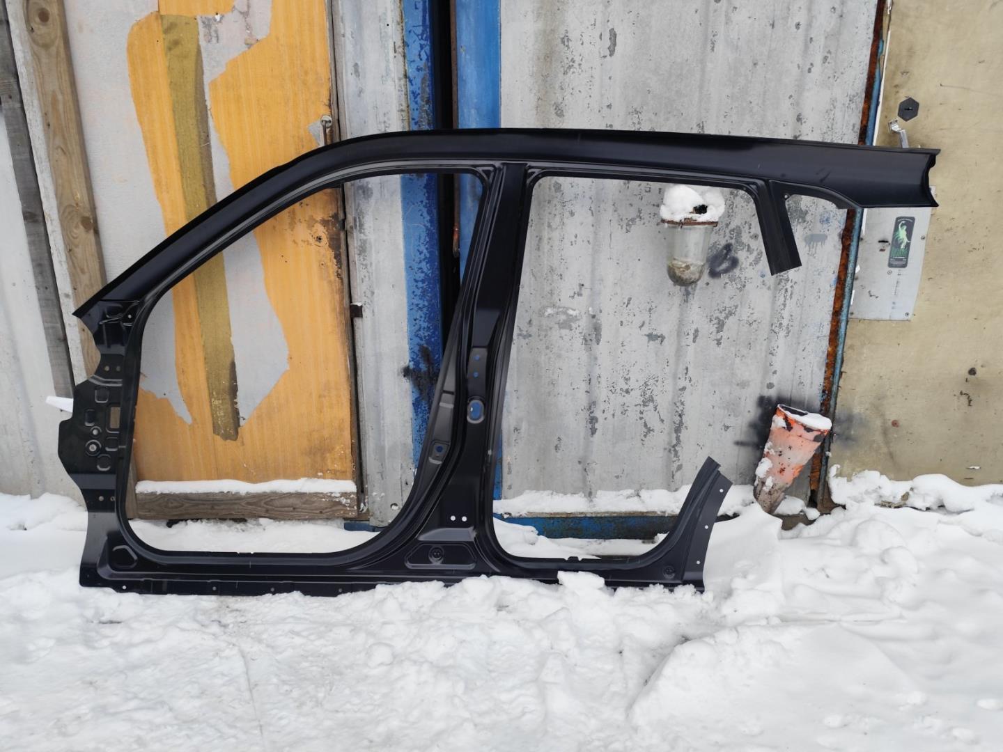 Кузовной элемент