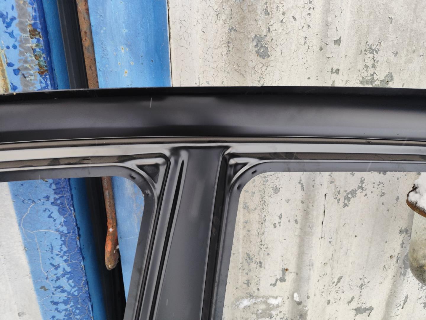 Кузовной элемент