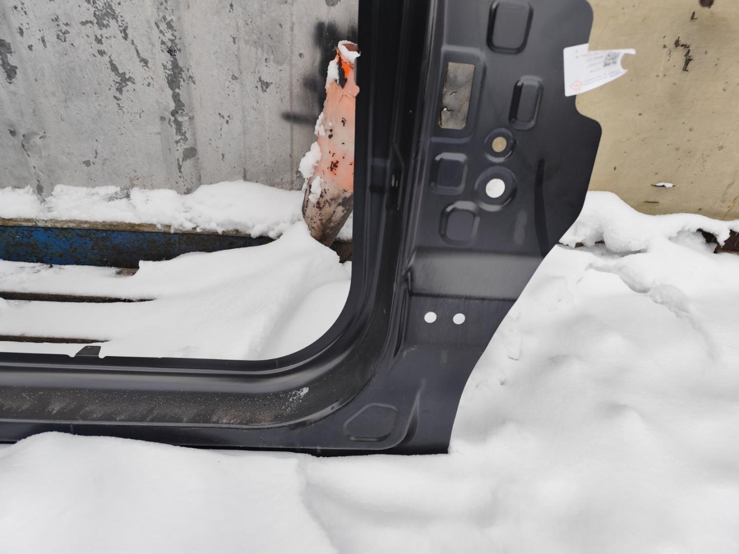 Кузовной элемент