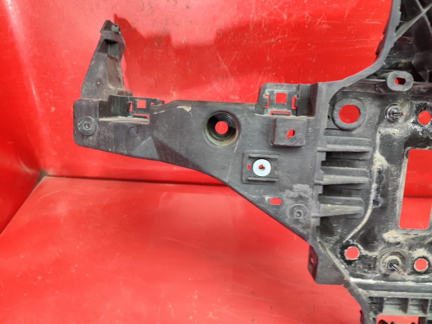 Панель передняя (телевизор)