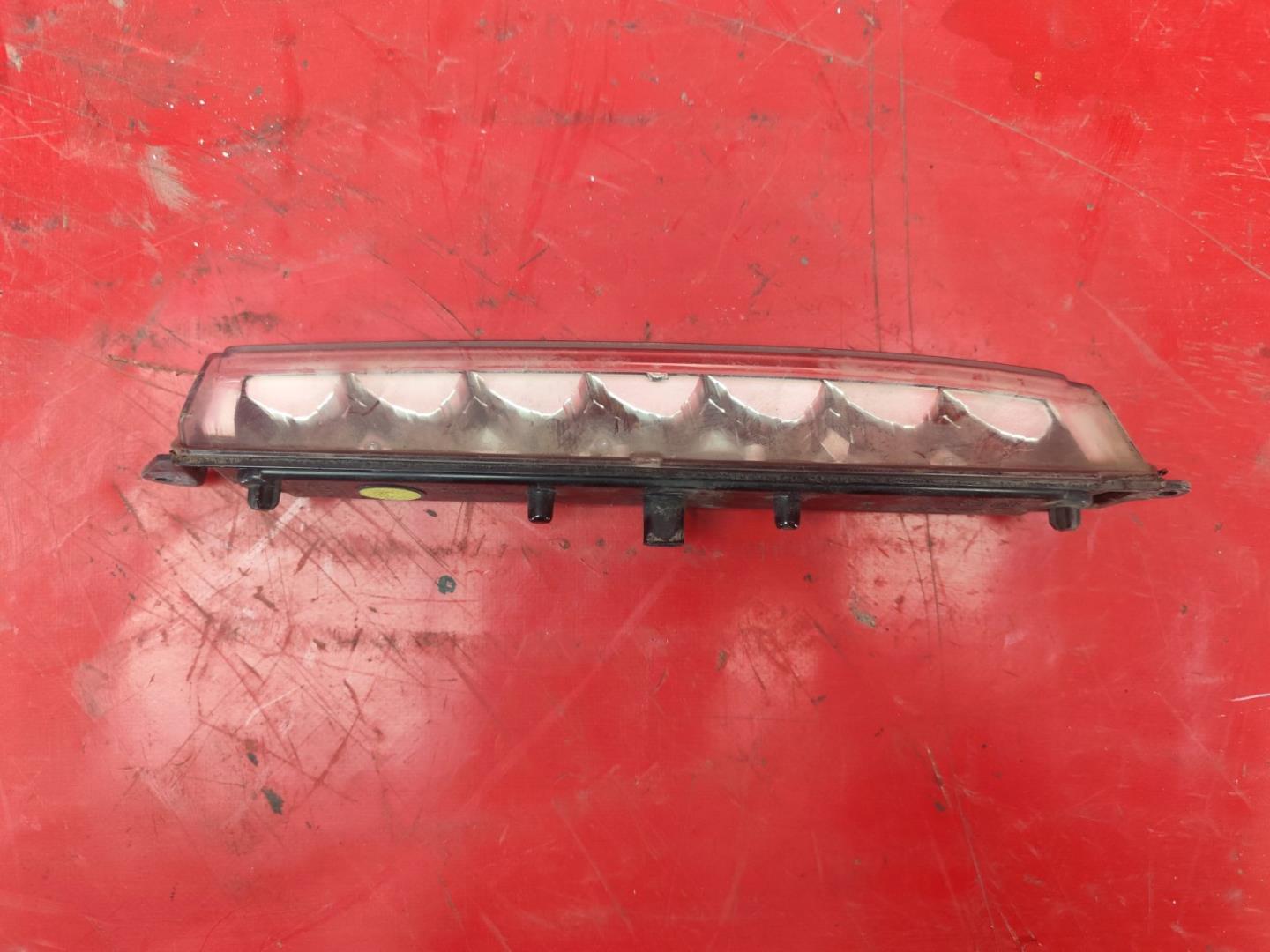 Фара дневного света (ходовые огни)