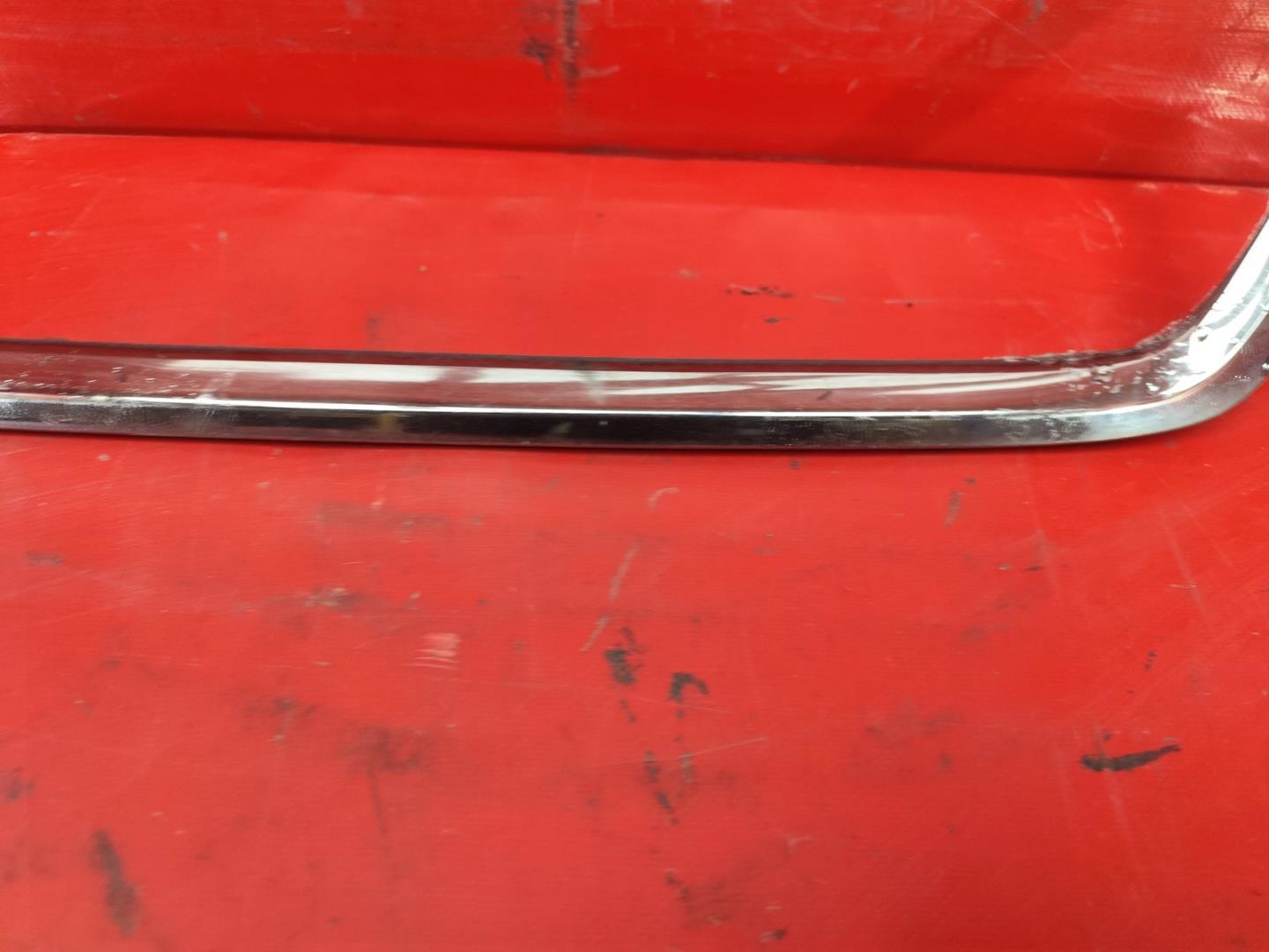 Накладка на решетку радиатора