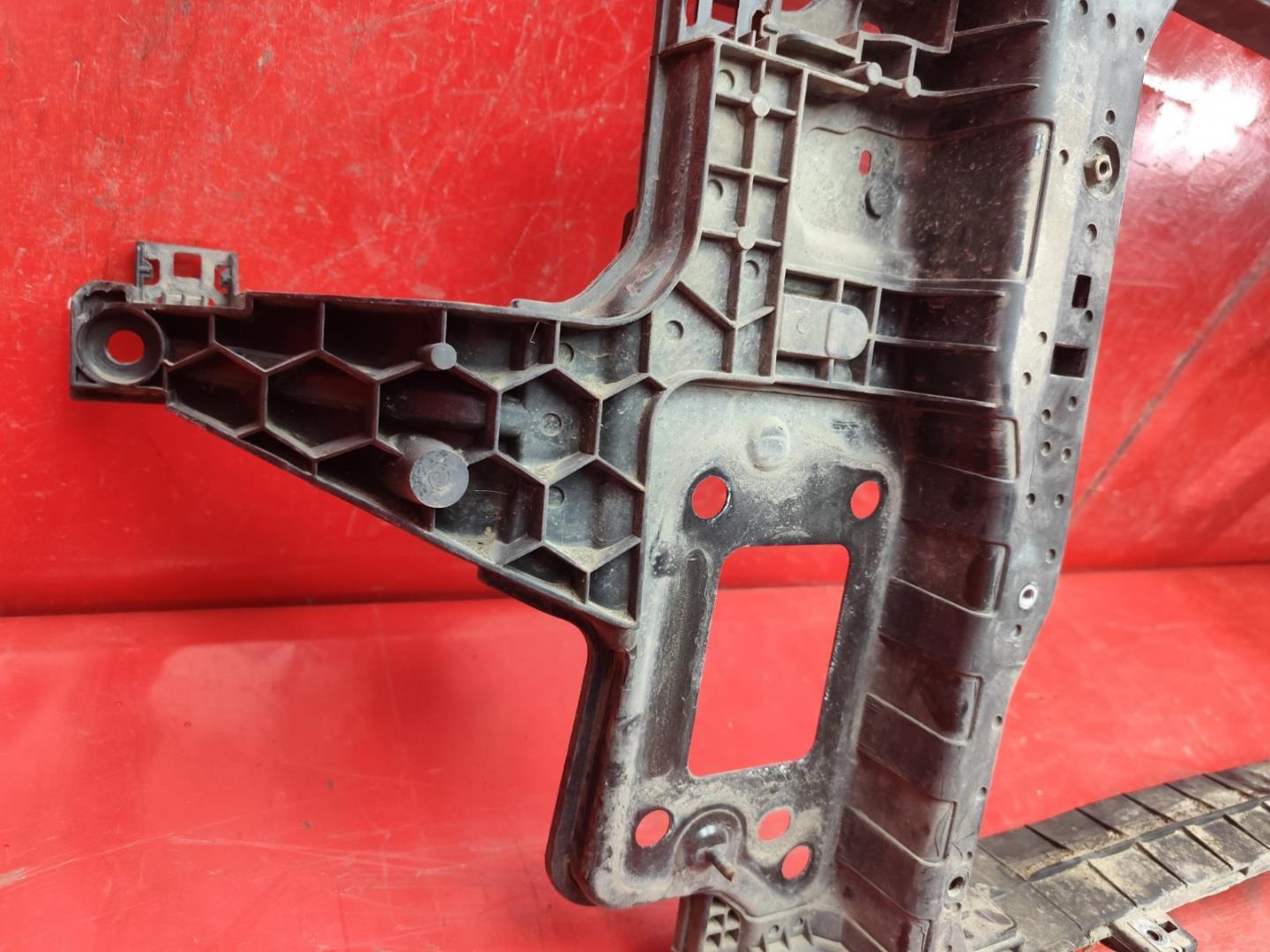 Панель передняя (телевизор)