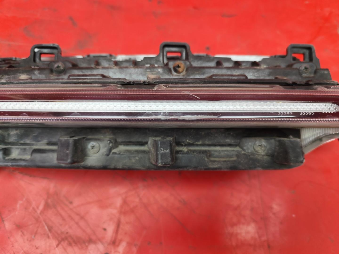 Фара дневного света (ходовые огни)