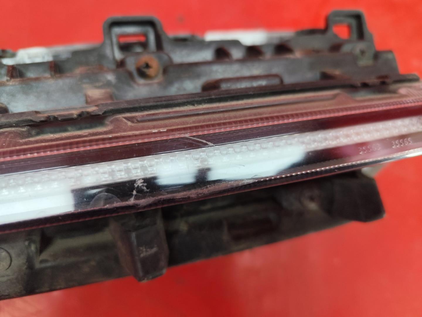 Фара дневного света (ходовые огни)