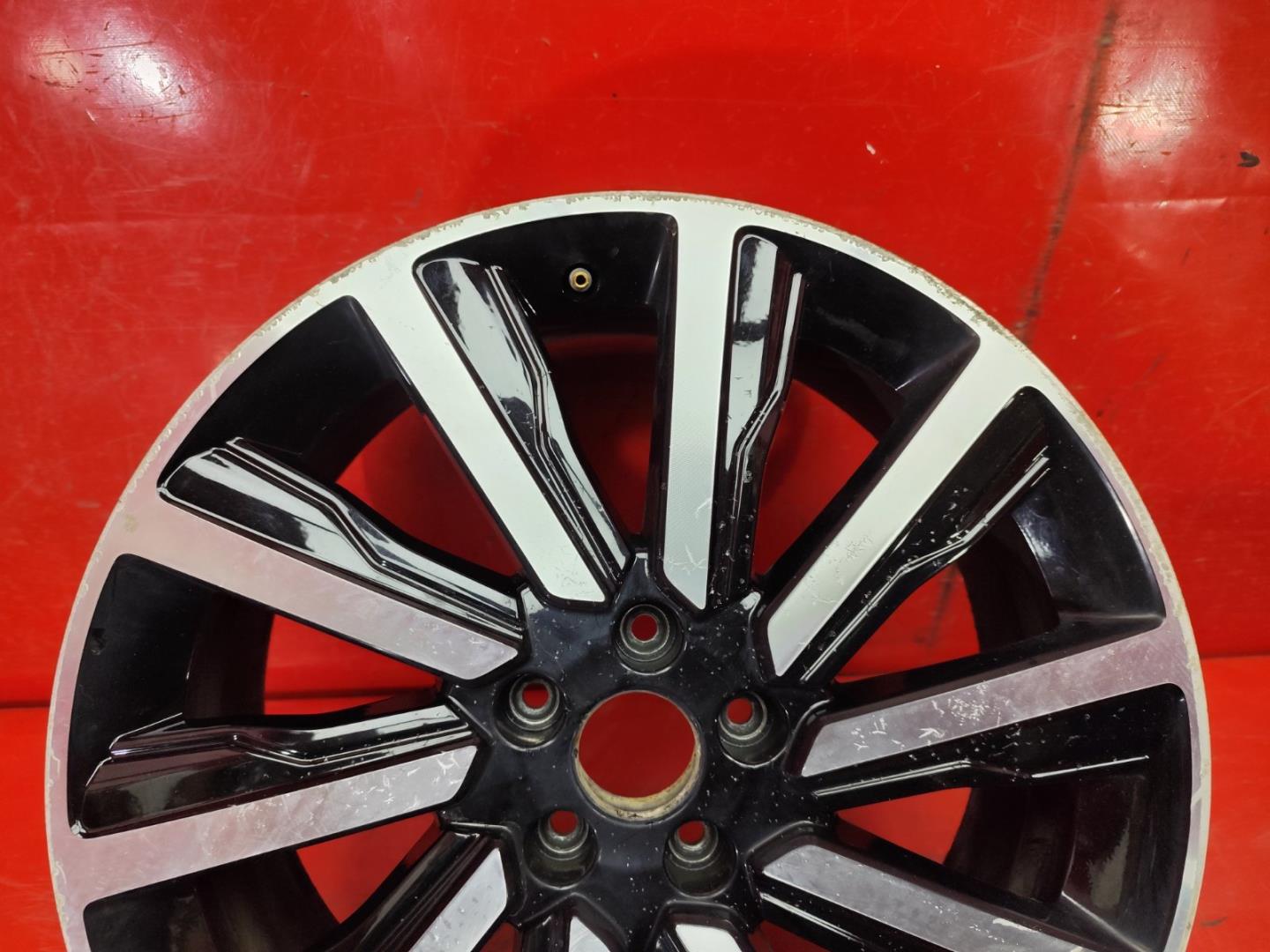 Диск колесный литой легкий сплав