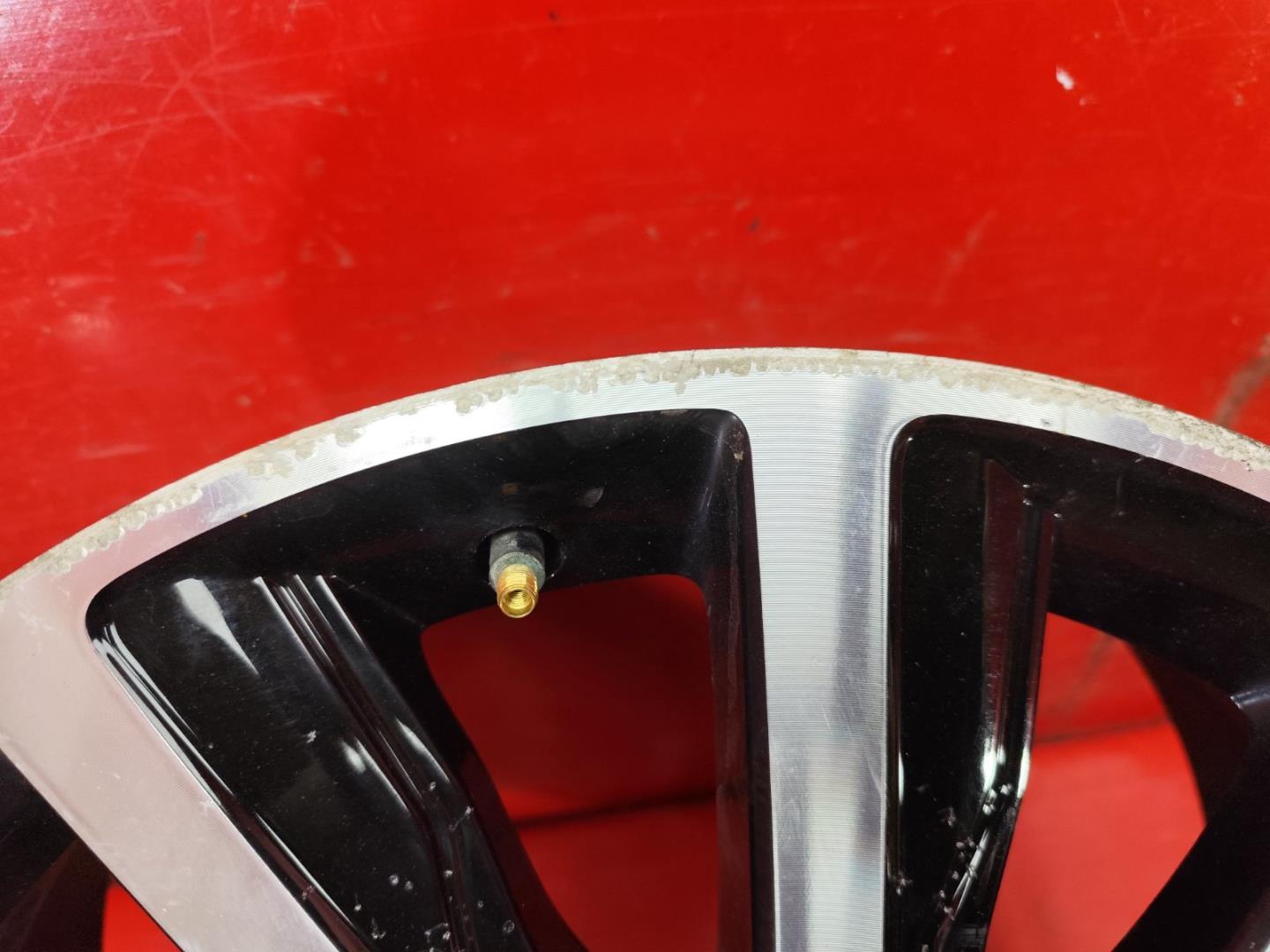 Диск колесный литой легкий сплав