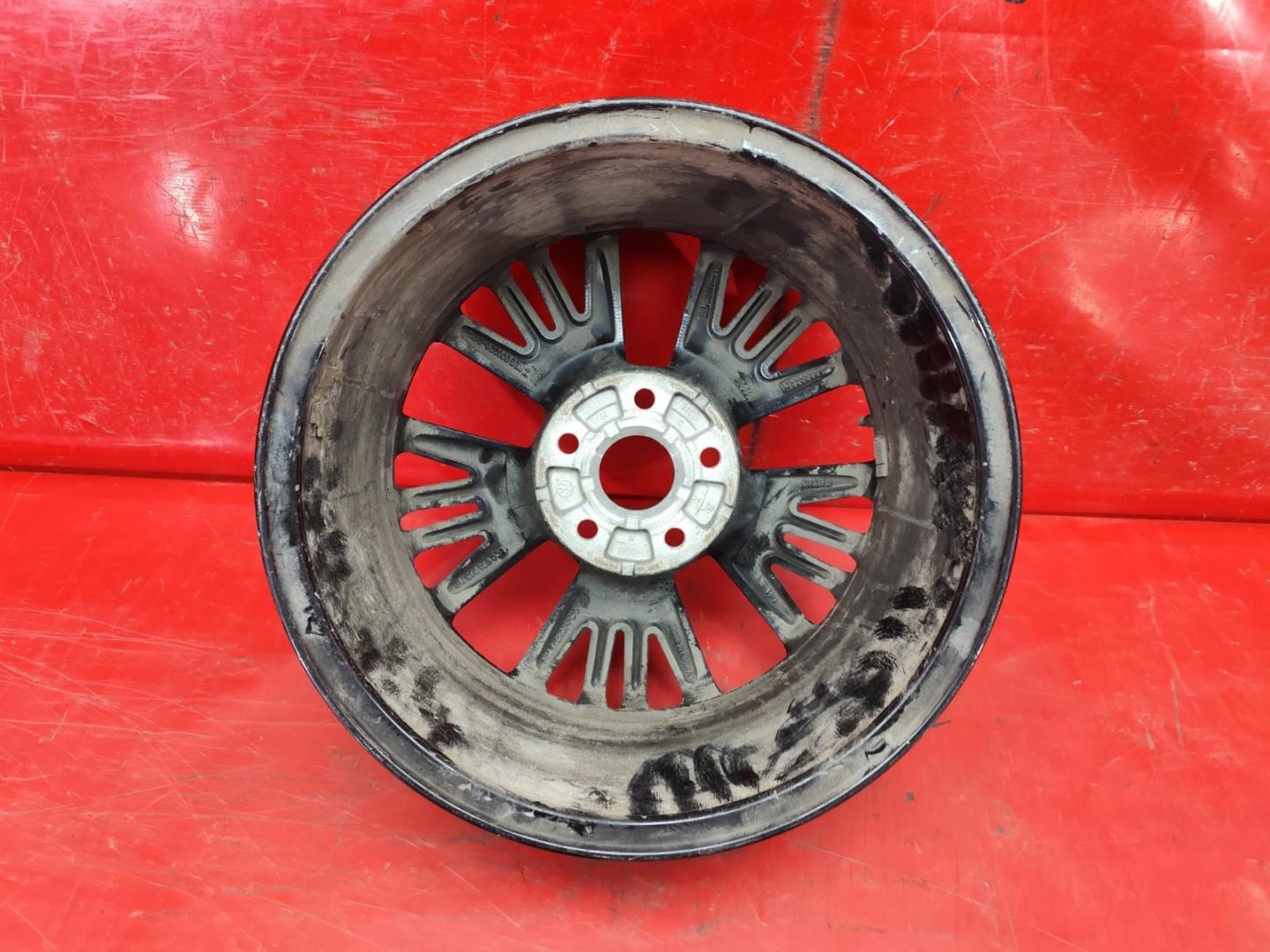 Диск колесный литой легкий сплав