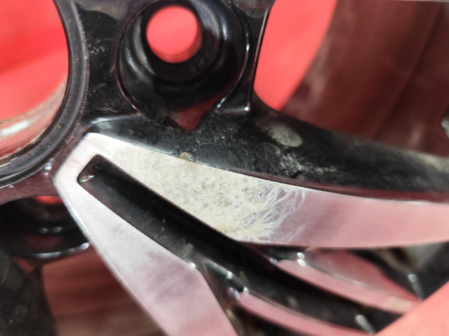 Диск колесный литой легкий сплав