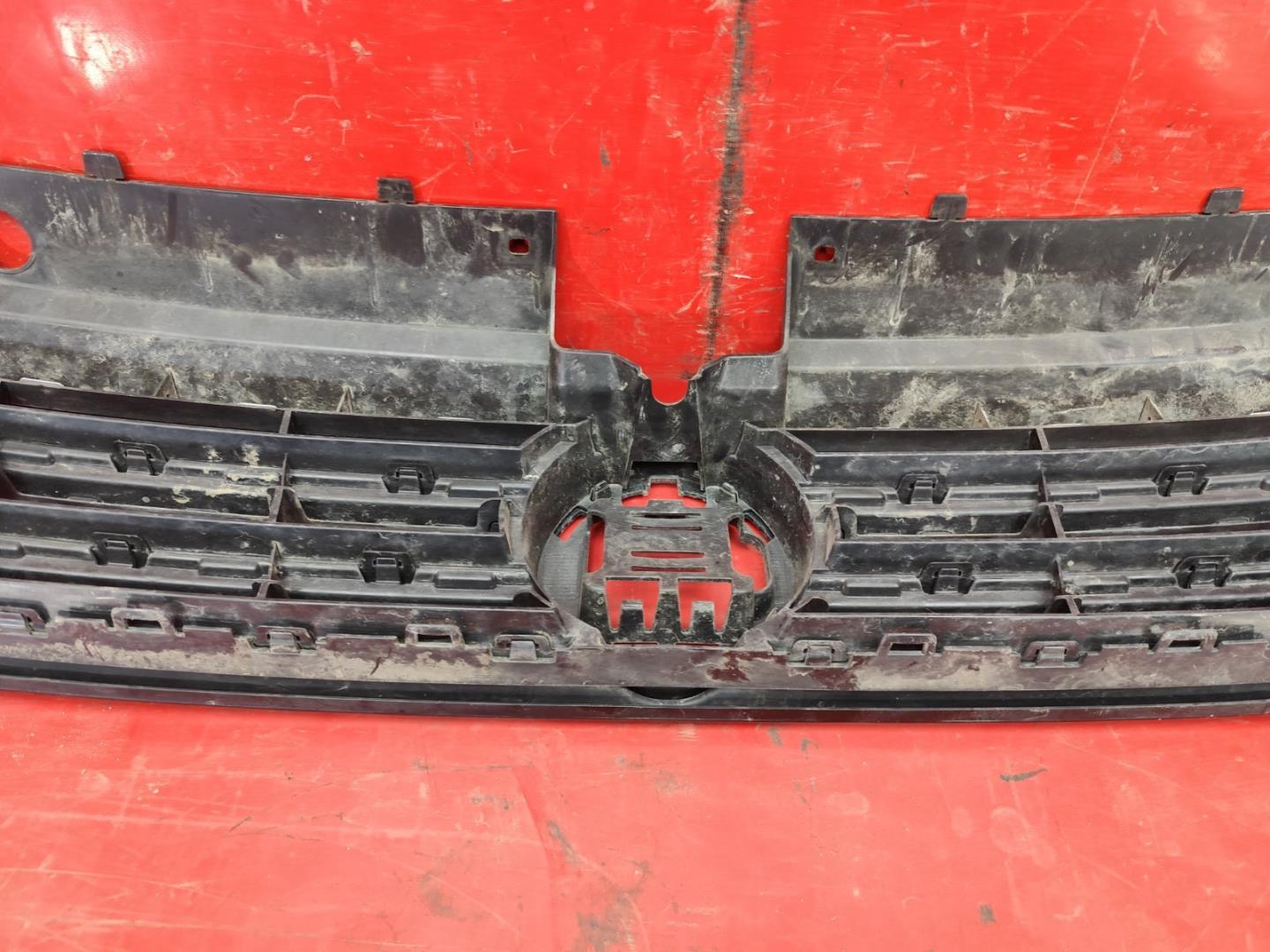 Решетка радиатора