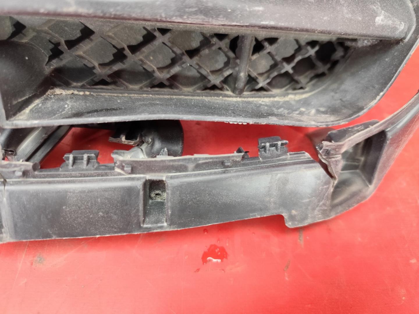 Решетка радиатора