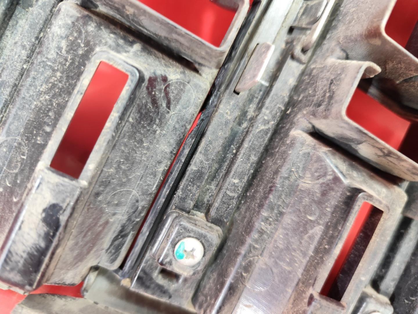 Решетка радиатора