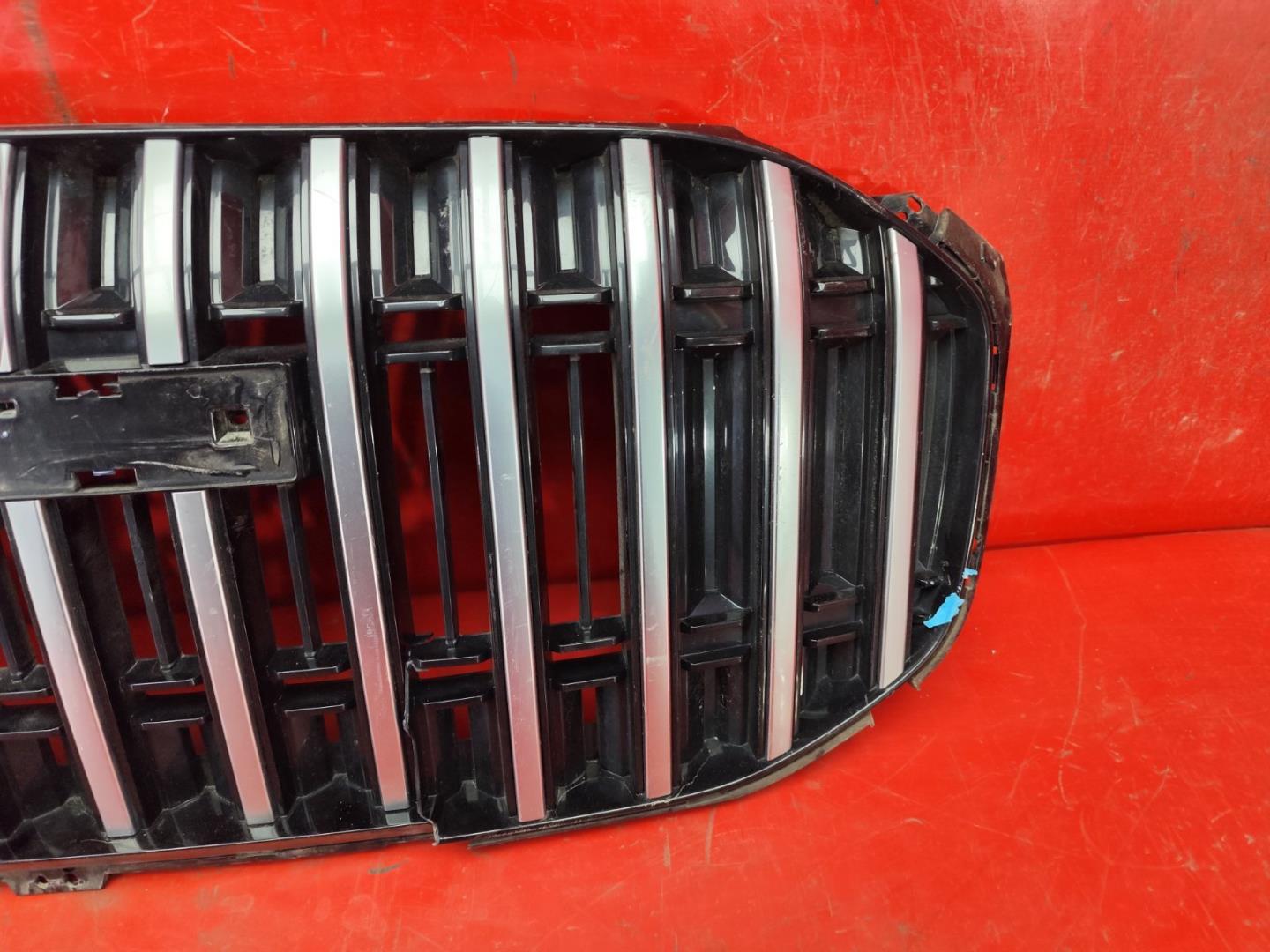 Решетка радиатора