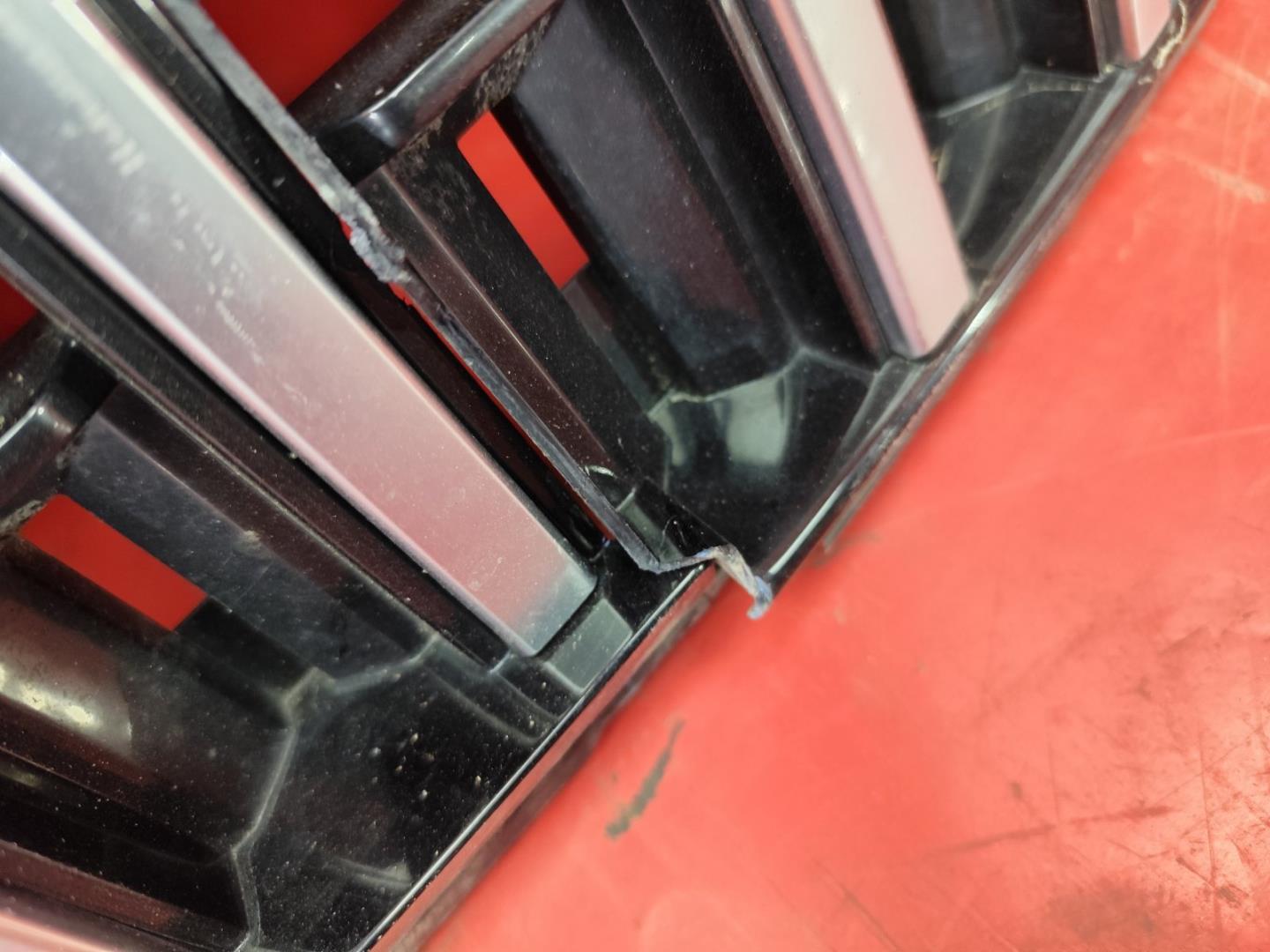 Решетка радиатора