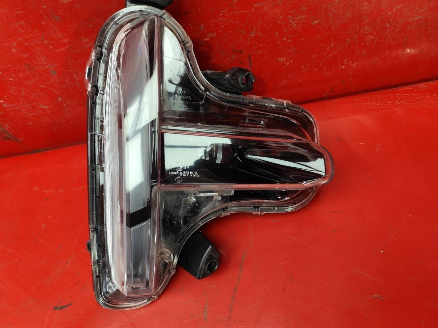 Фара противотуманная