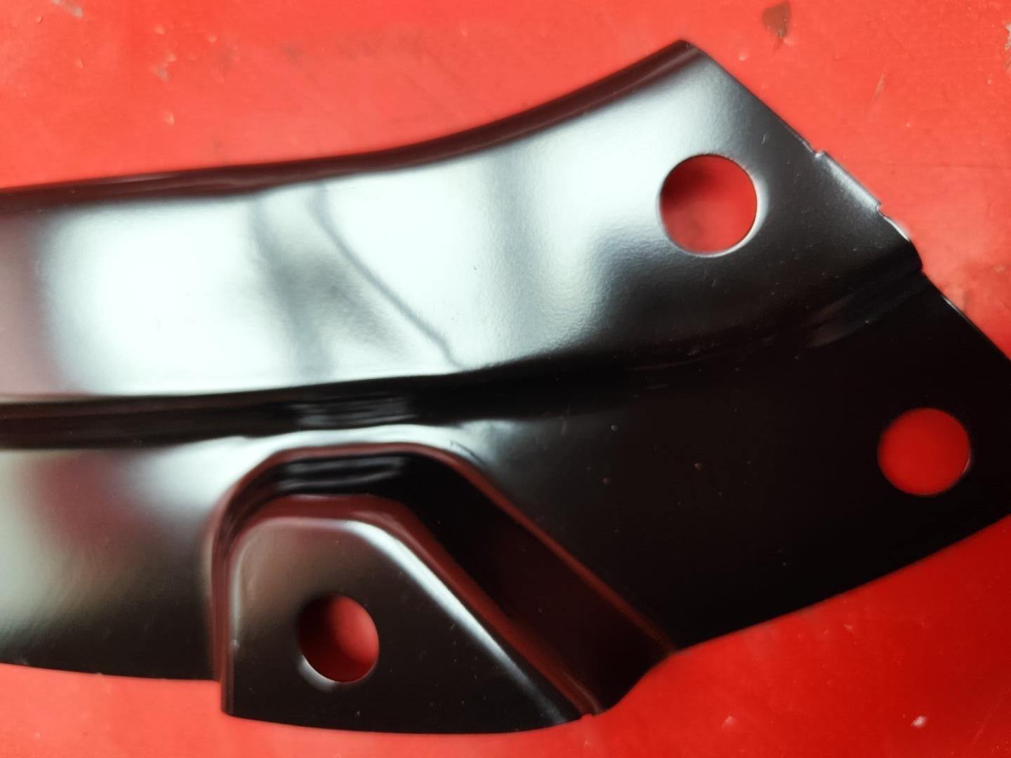 Кронштейн крепления фары