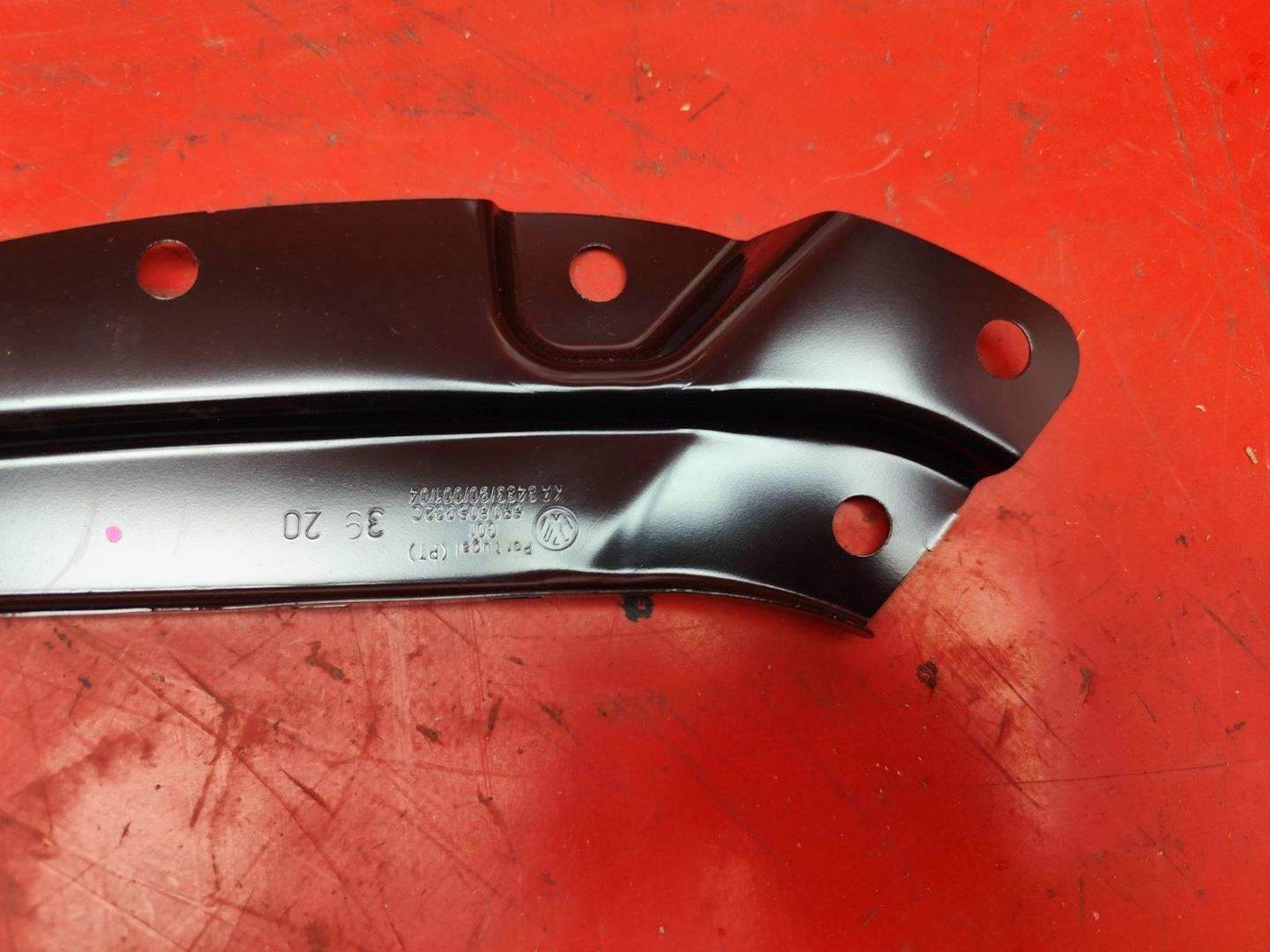 Кронштейн крепления фары