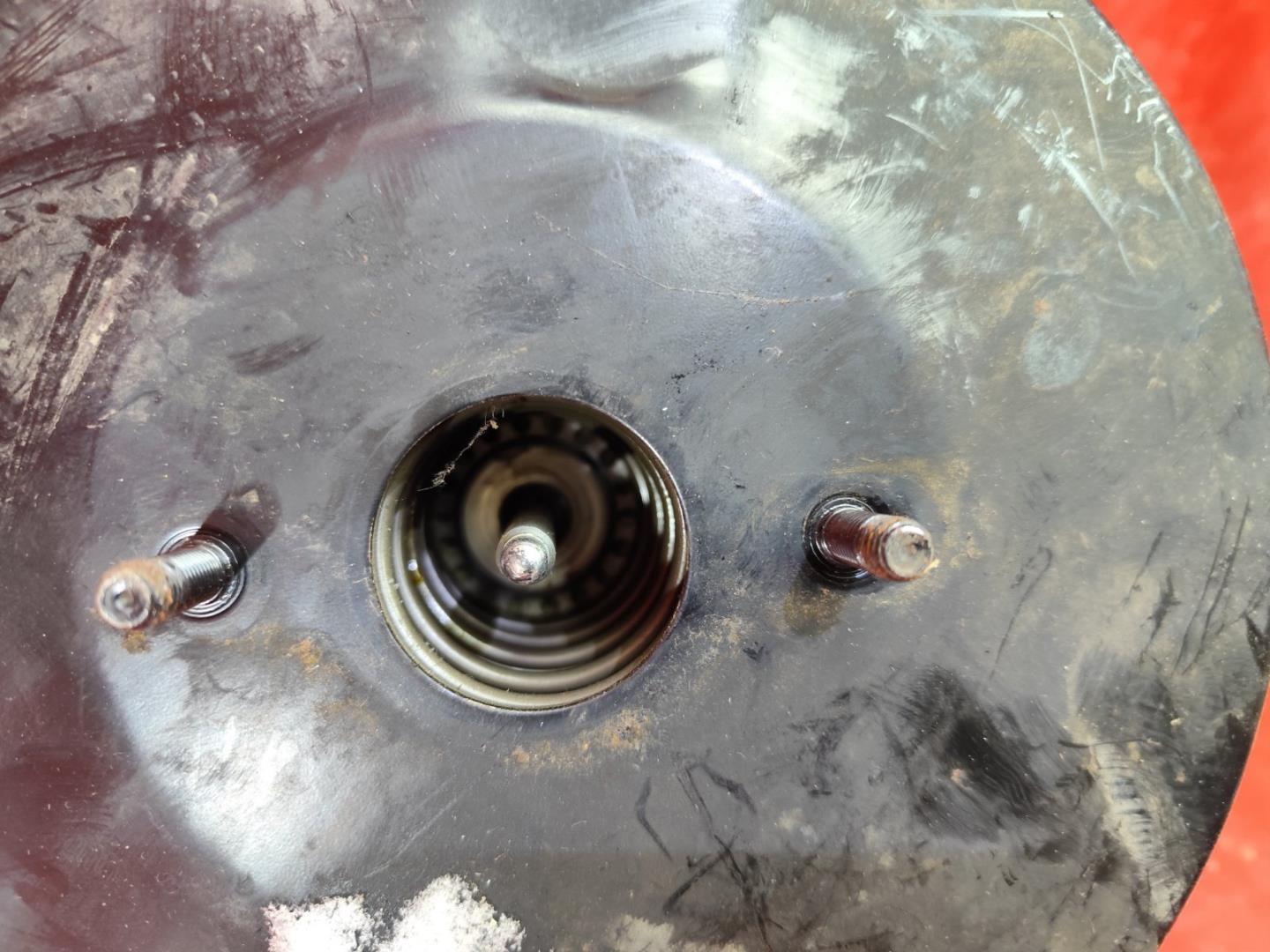 Усилитель тормозов вакуумный