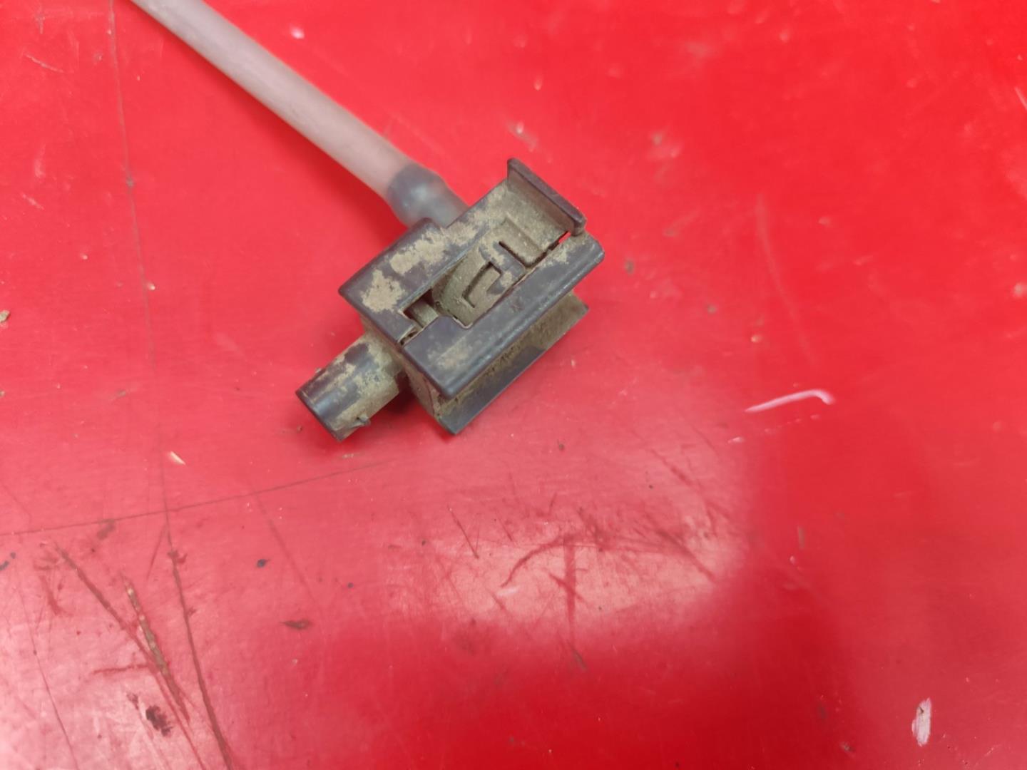 Датчик системы защиты пешеходов