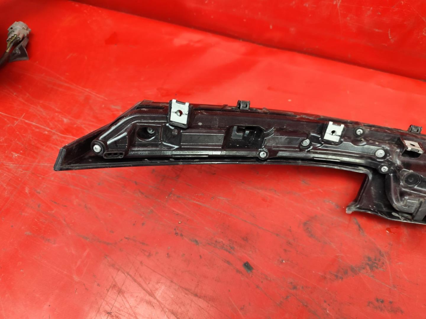 Накладка на решетку радиатора