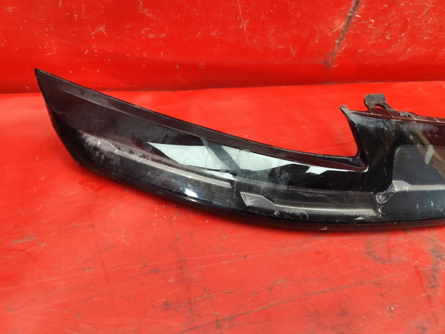 Накладка на решетку радиатора