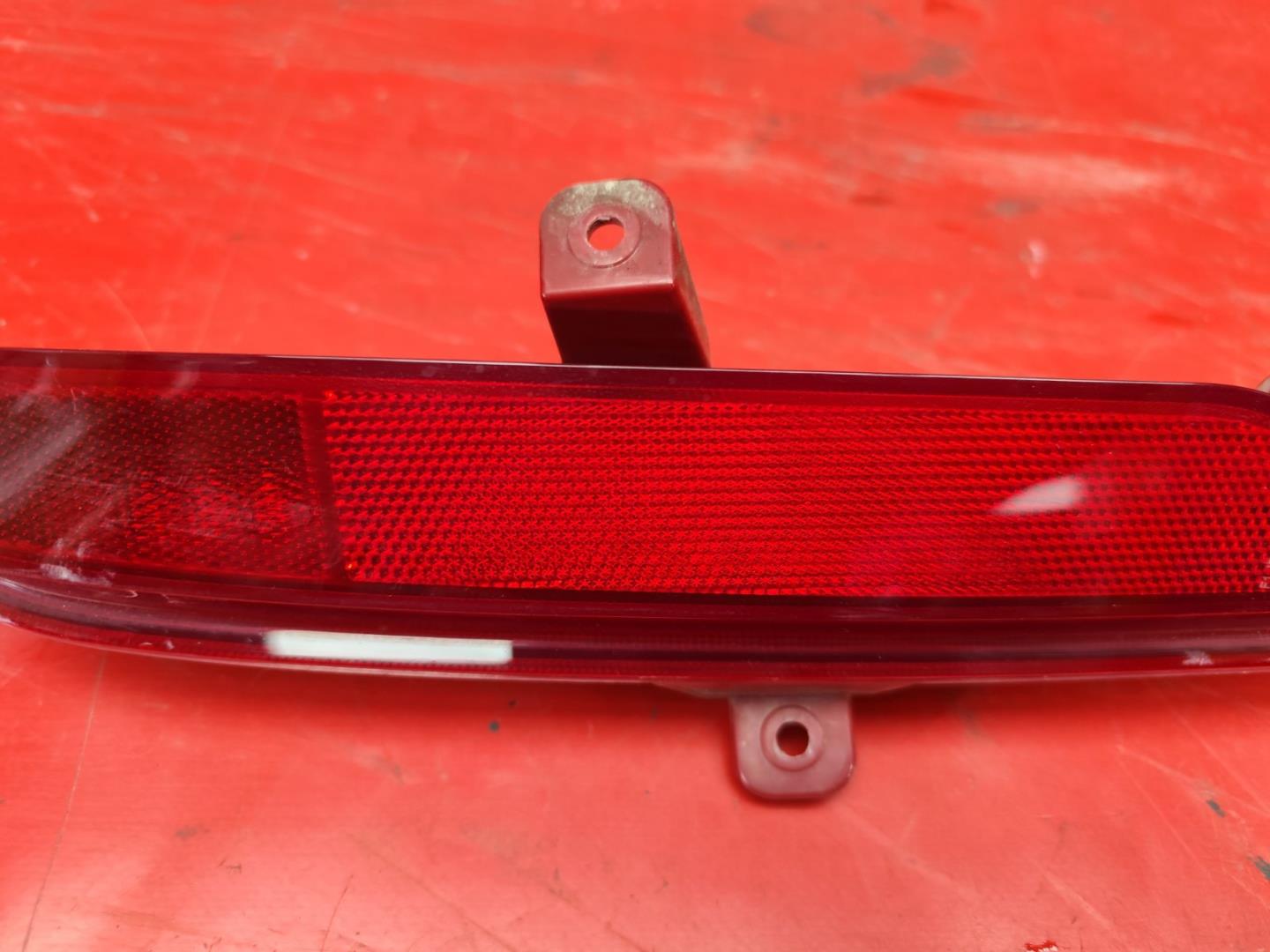 Фонарь задний