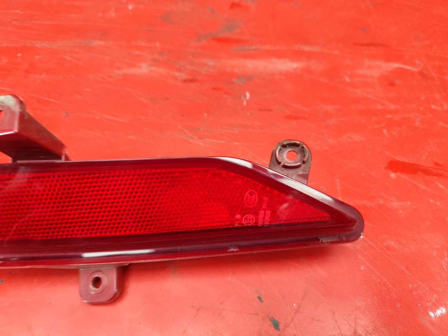 Фонарь задний