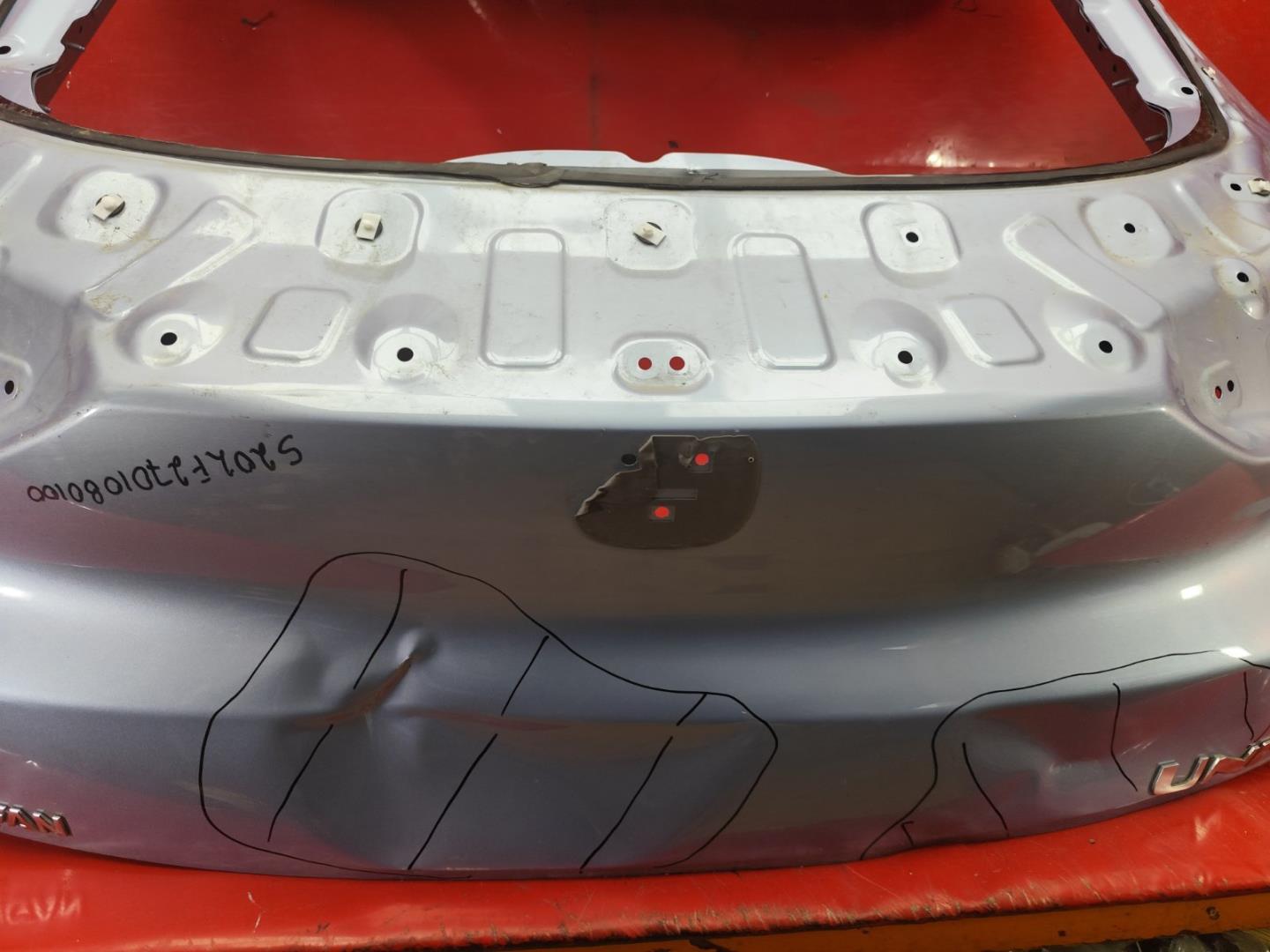 Крышка багажника