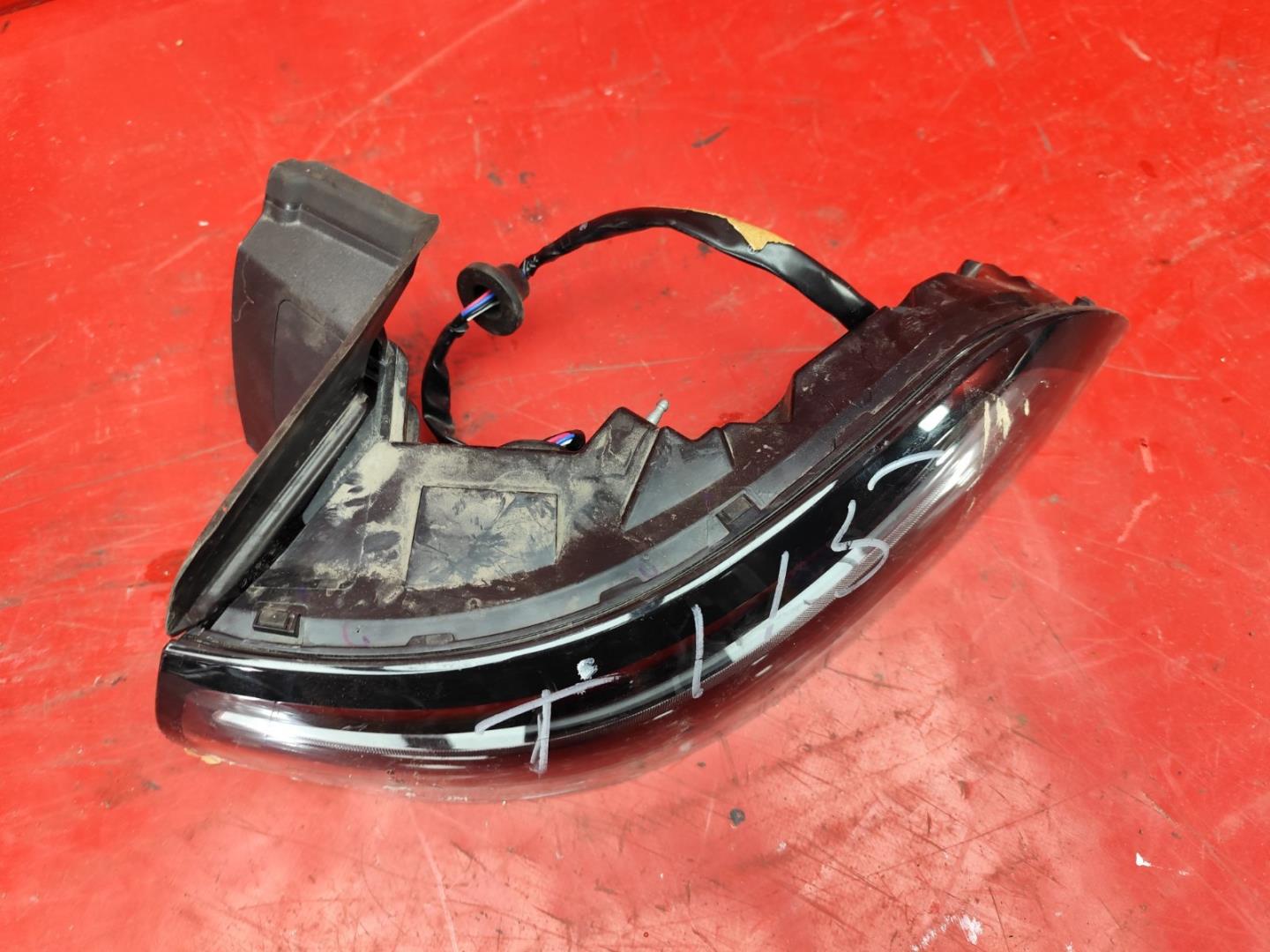 Фонарь задний