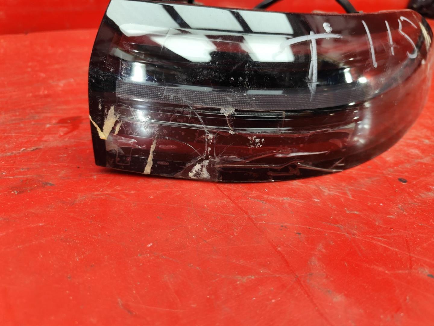 Фонарь задний