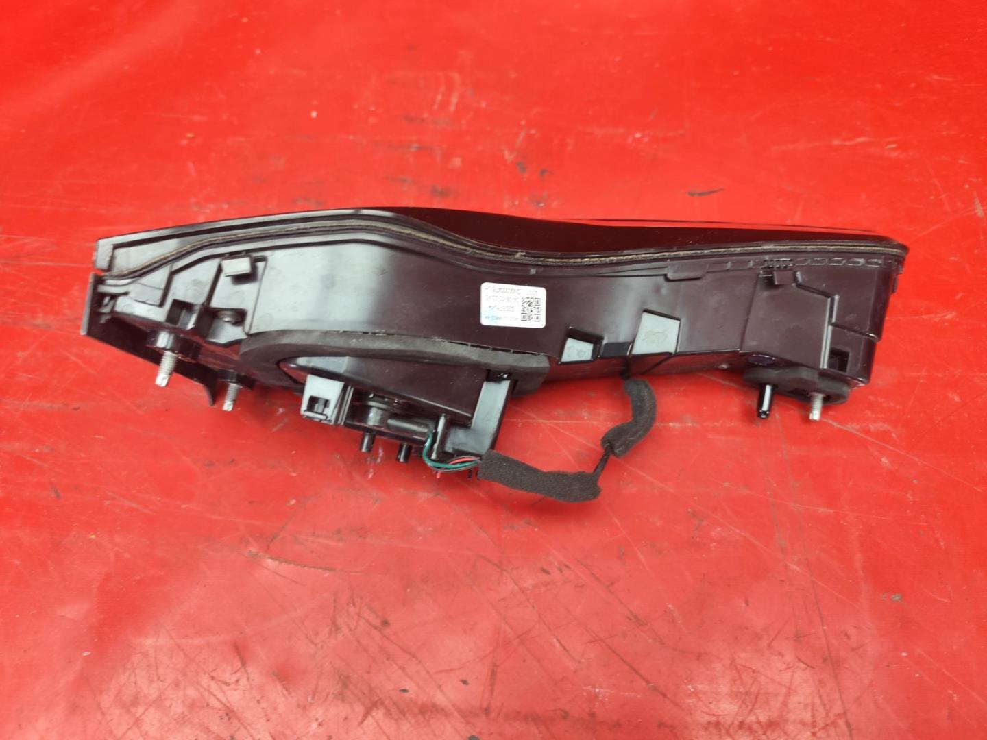 Фонарь задний