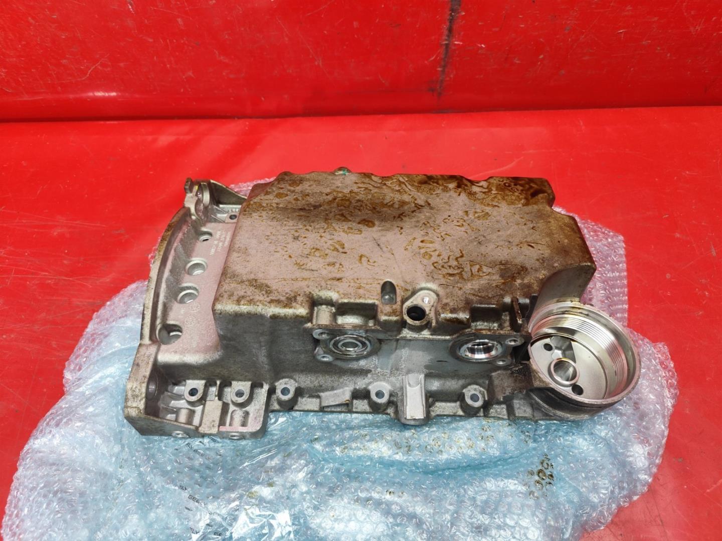 Поддон масляный двигателя (картер)