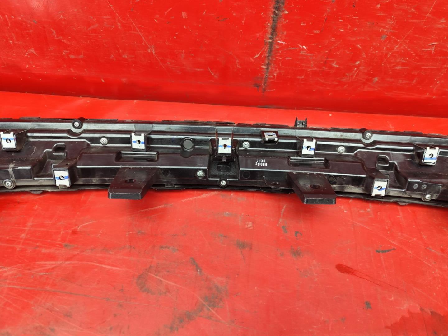 Накладка на решетку радиатора