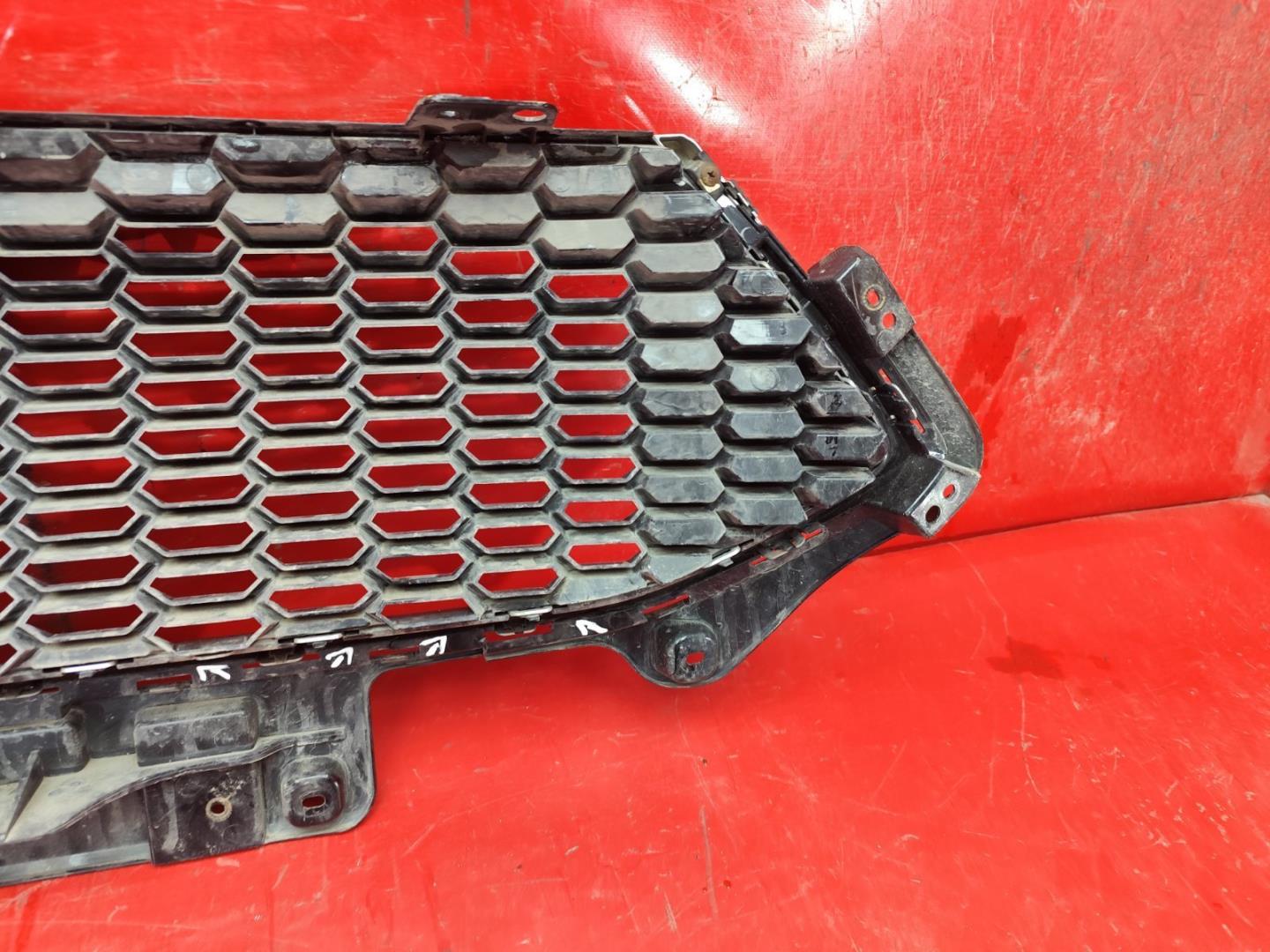 Решетка радиатора