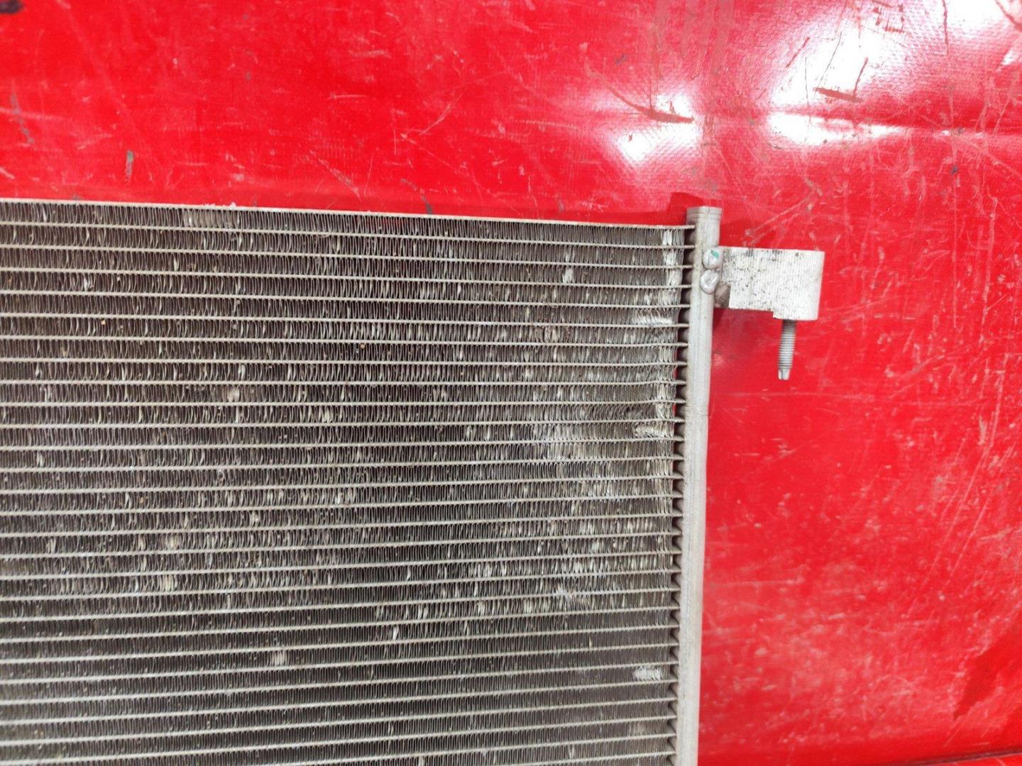 Радиатор кондиционера / конденсер