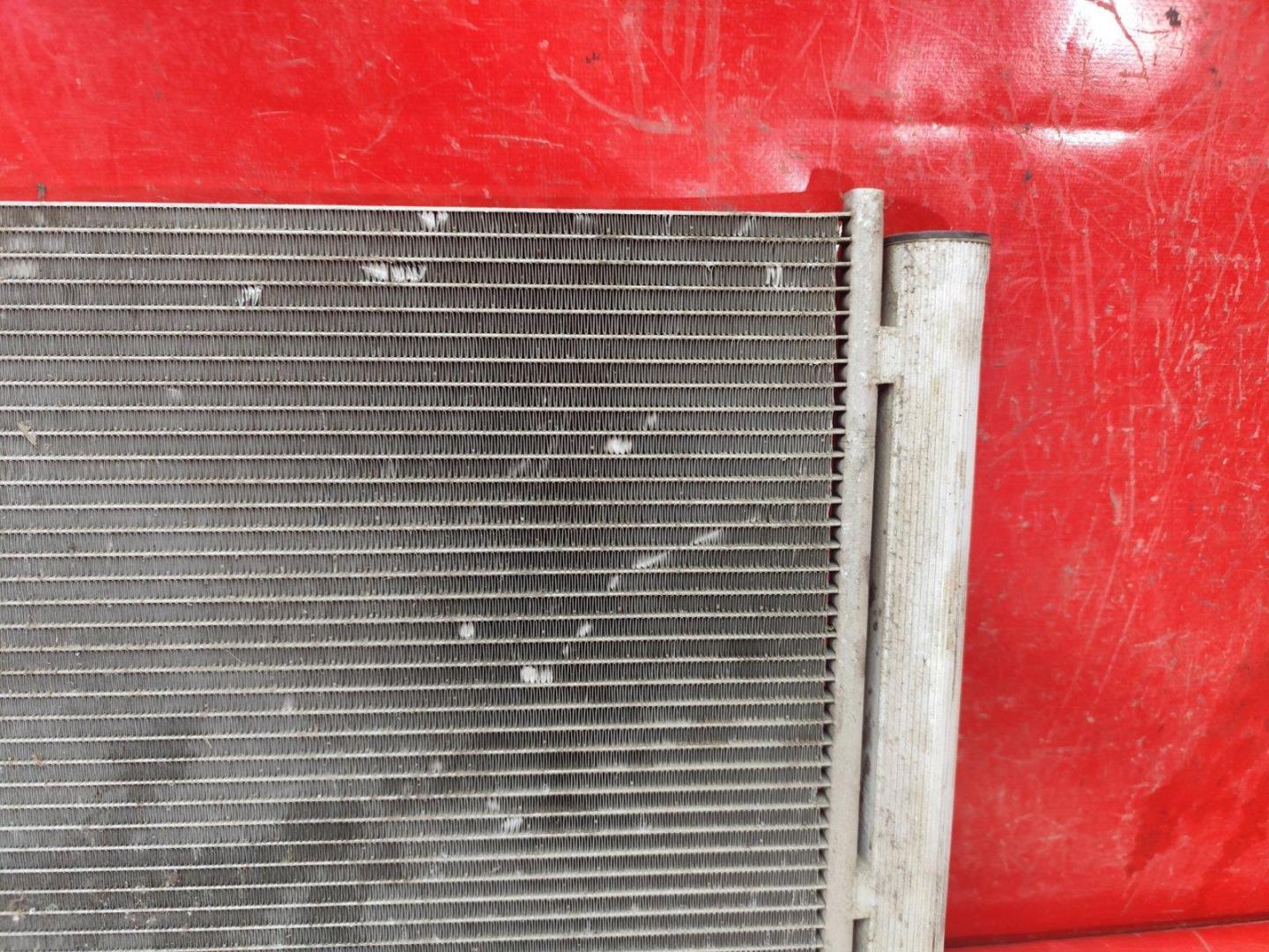 Радиатор кондиционера / конденсер