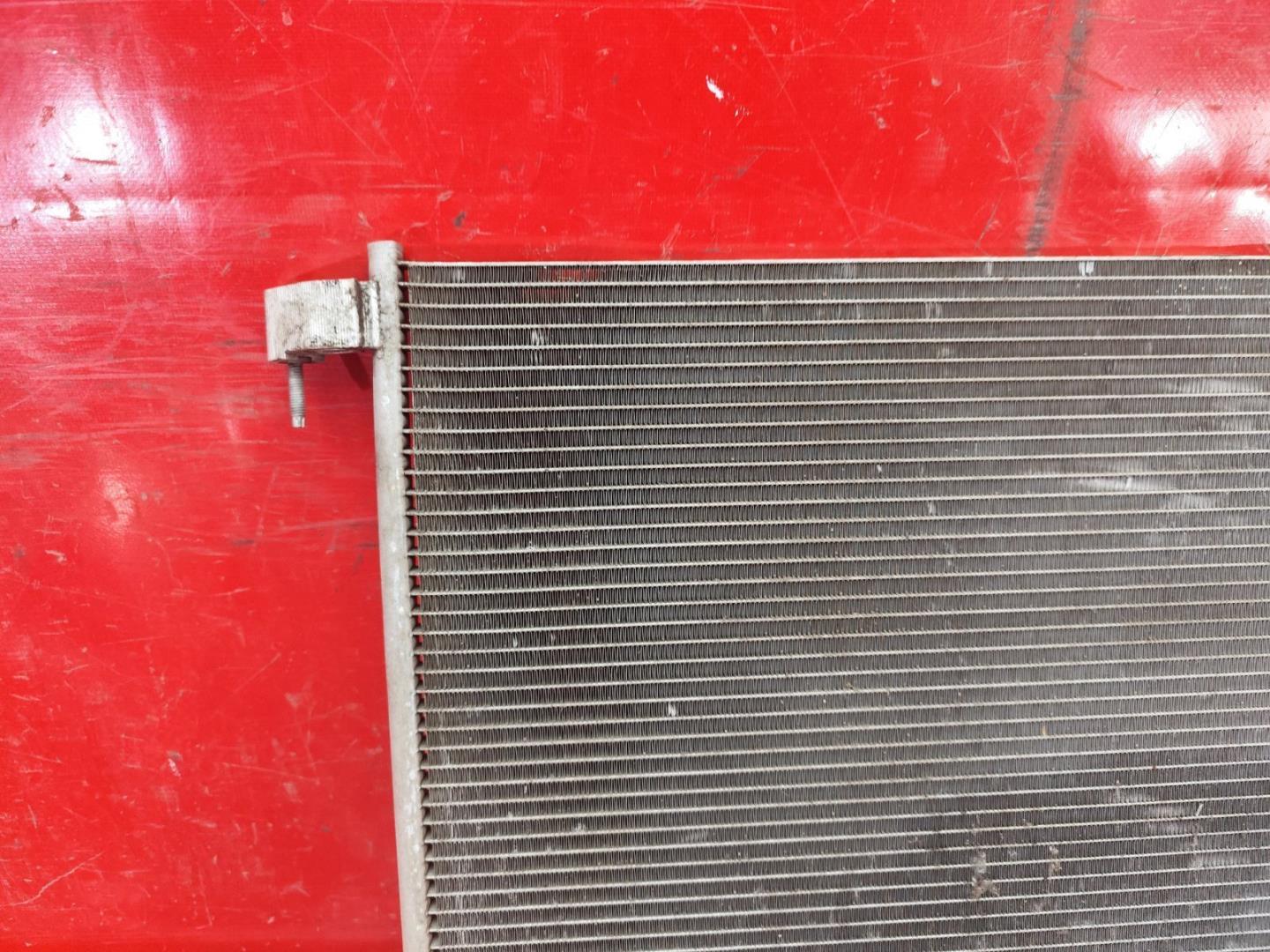 Радиатор кондиционера / конденсер