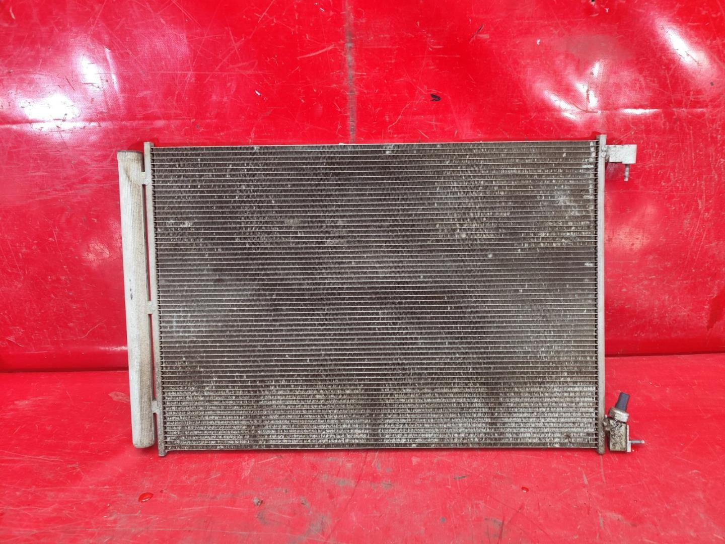 Радиатор кондиционера / конденсер