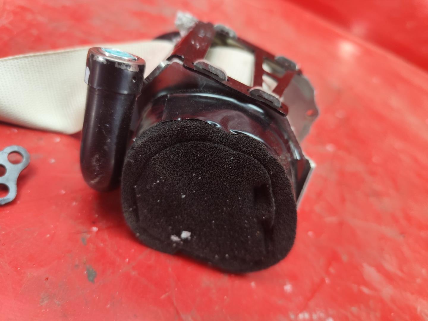 Ремень безопасности