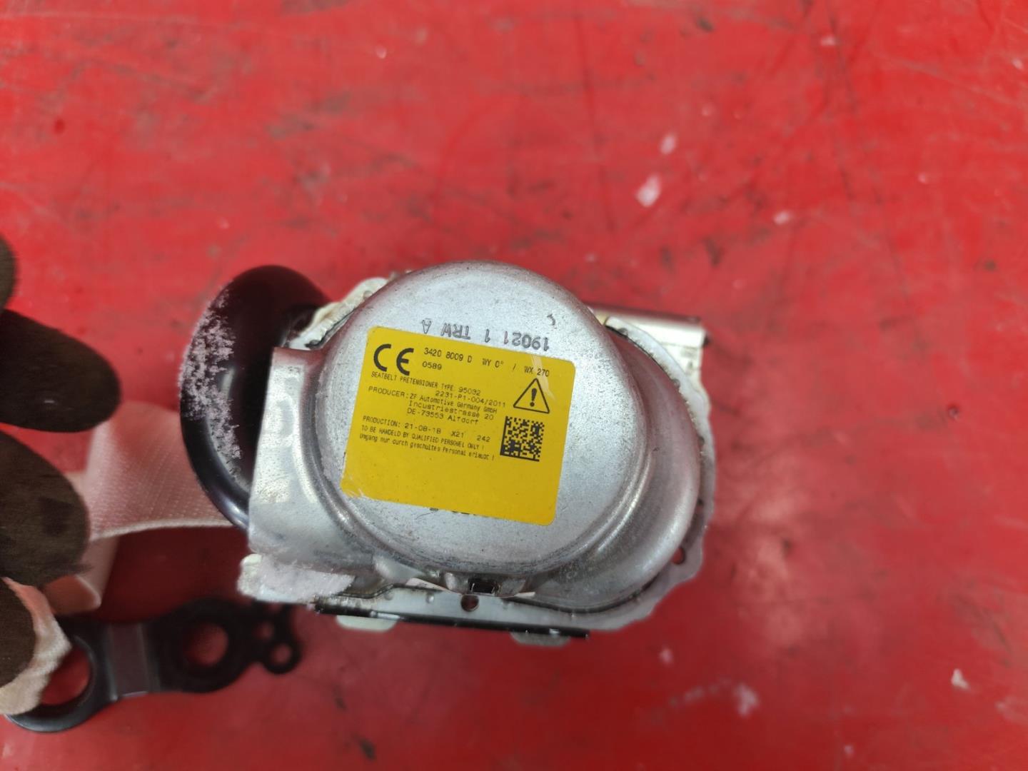 Ремень безопасности