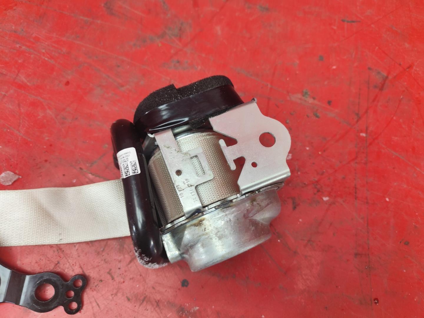 Ремень безопасности