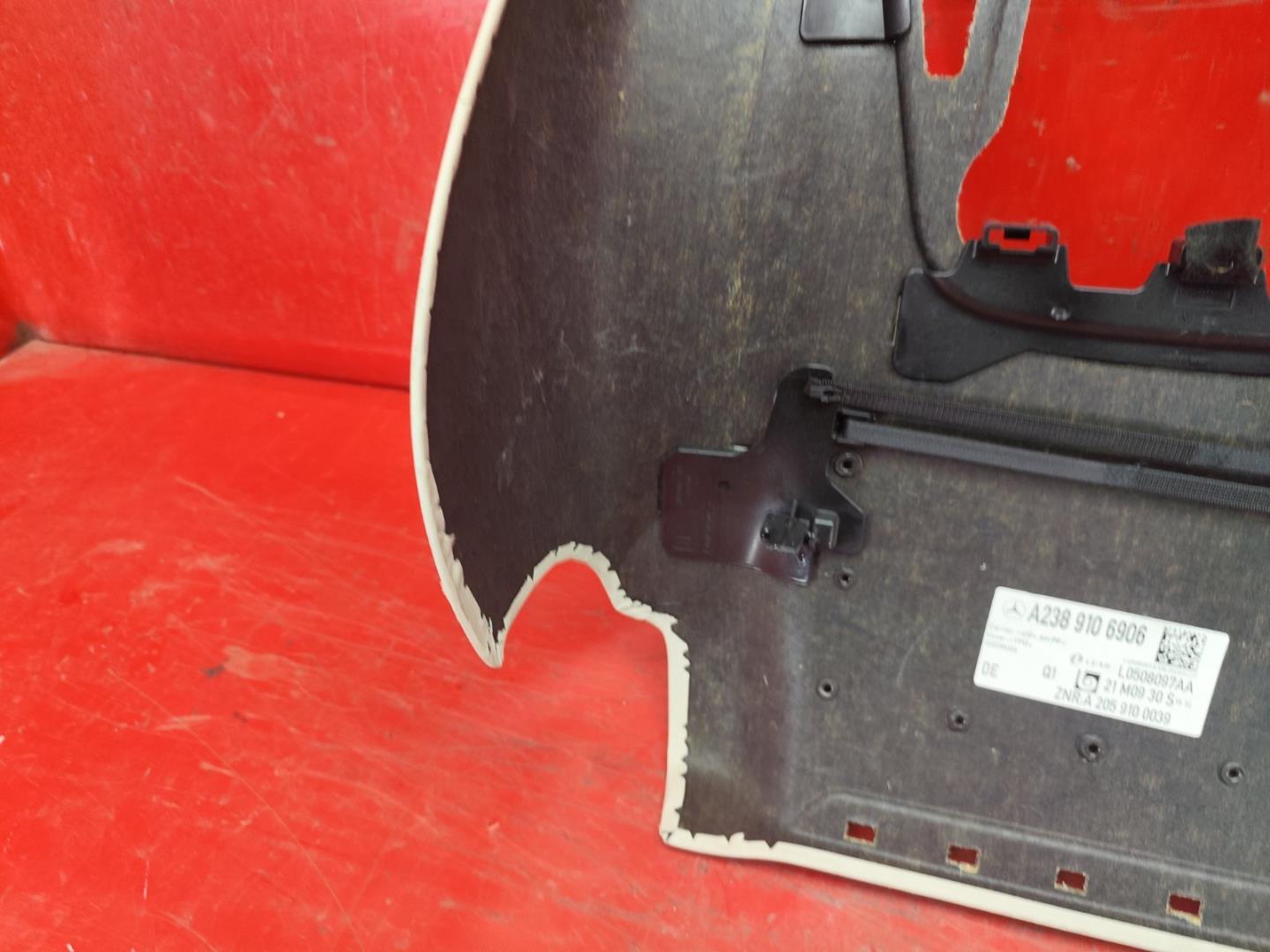 Обшивка салона