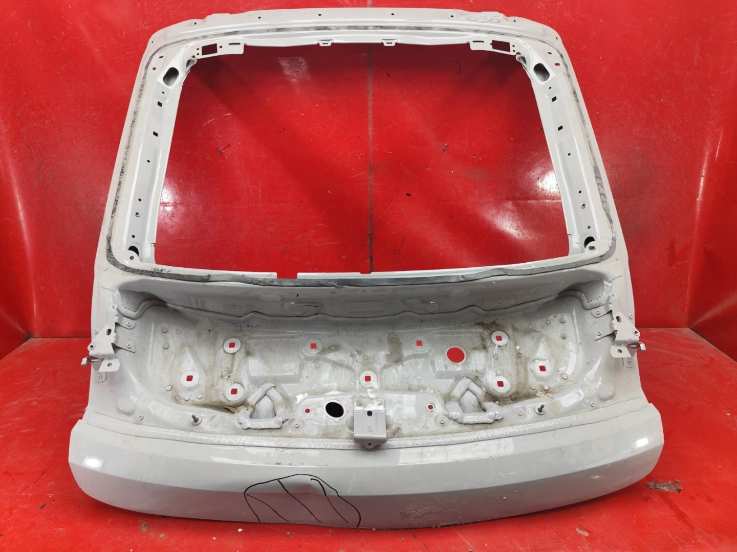 Крышка багажника