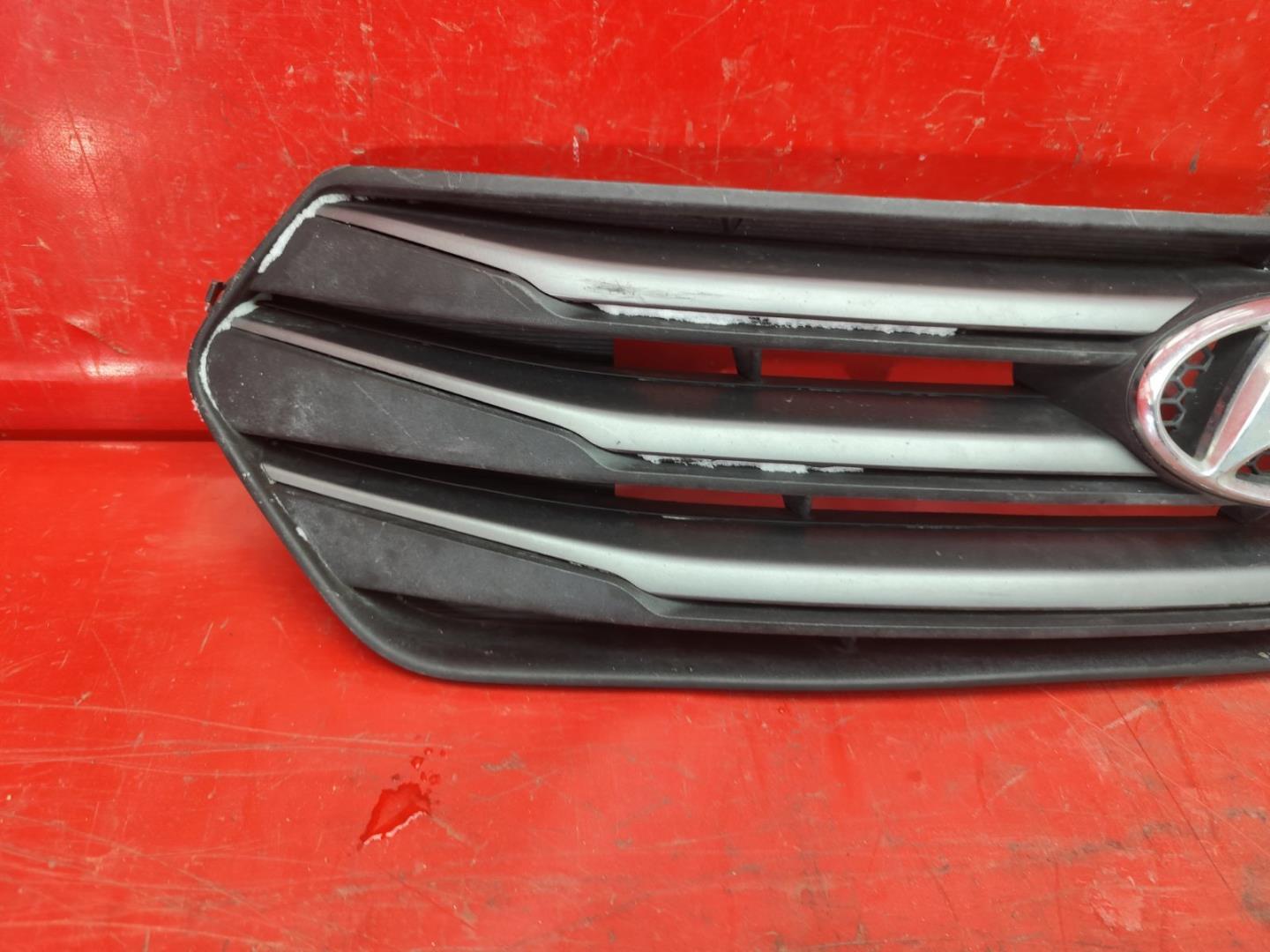 Решетка радиатора